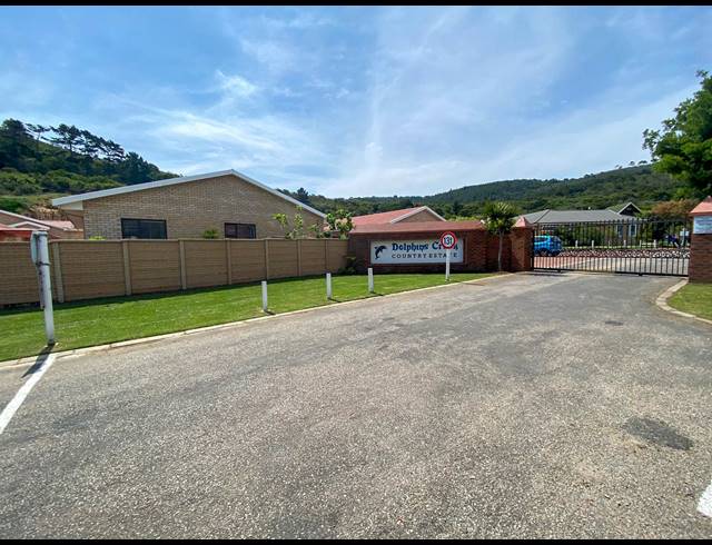 705M² VACANT LAND FOR SALE IN DOLPHIN CREEK GOLF ESTATE
